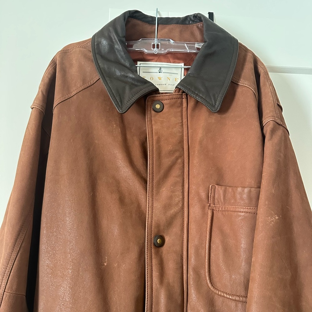 Towne from London Fog Brown Leather Jacket with Black Collar